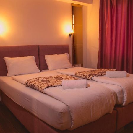 Boulevard Luxury Apartments City Center Ohrid Bagian luar foto
