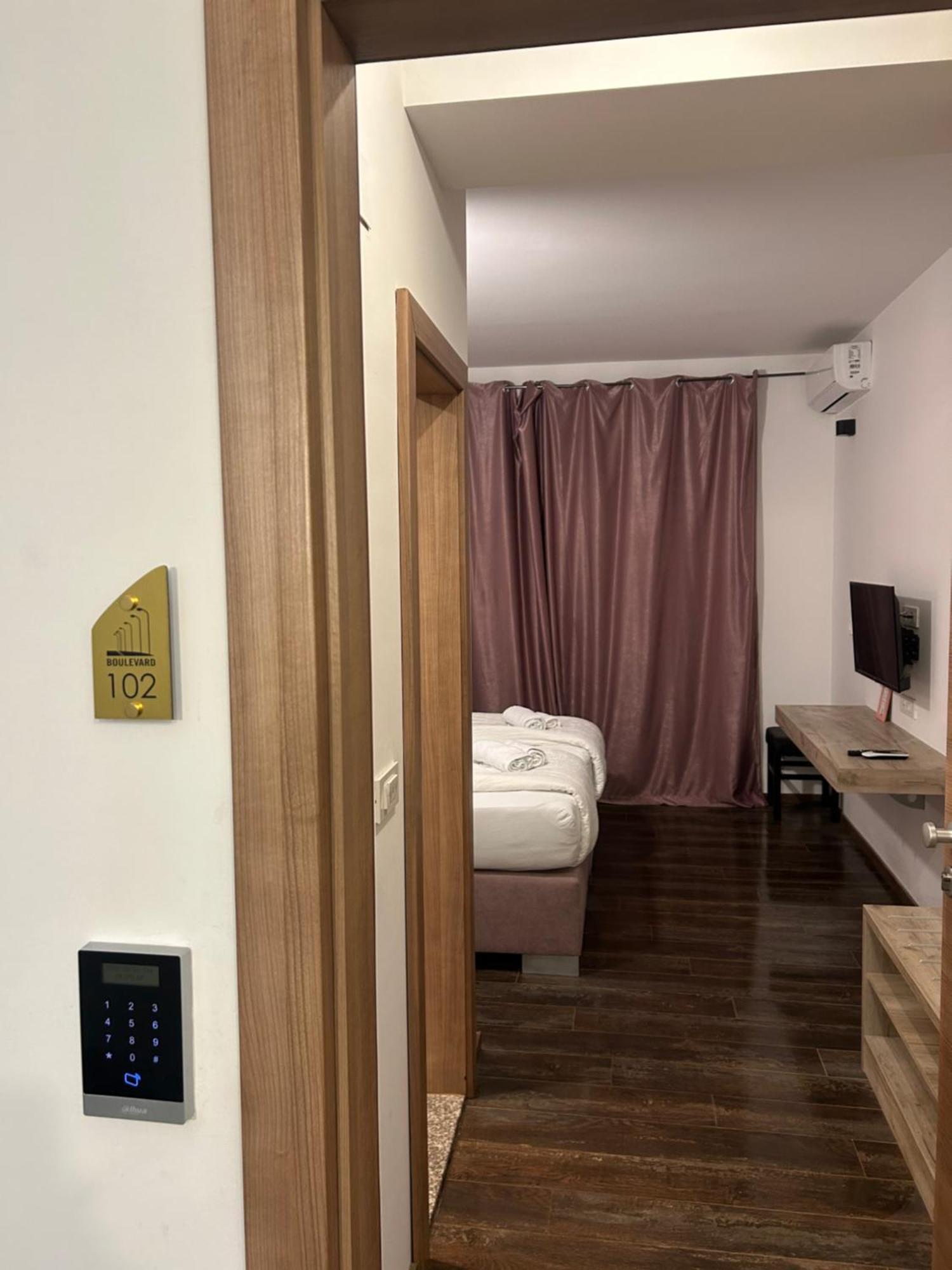 Boulevard Luxury Apartments City Center Ohrid Bagian luar foto
